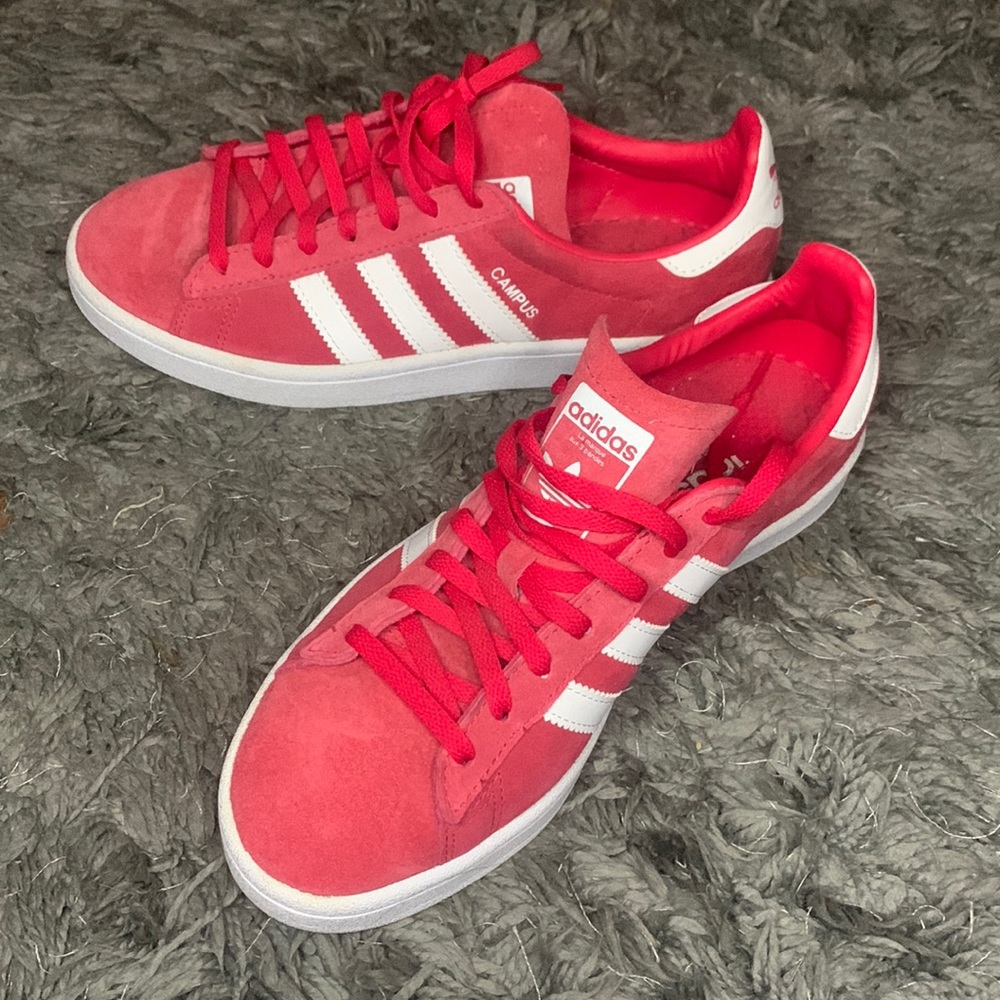 Red Adidas Originals “Campus”